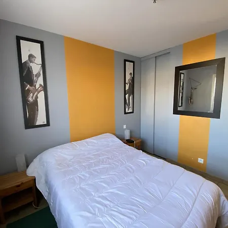 Дом отдыха Maison Avec Piscine Olonne *